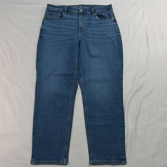 American Eagle 14 Mom Slim Stretch Light Wash Denim Jeans‎ - Picture 1 of 3